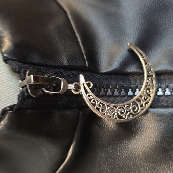 Blackberry Bear Punk Jumper Skirt Set - Picture 10 of 15